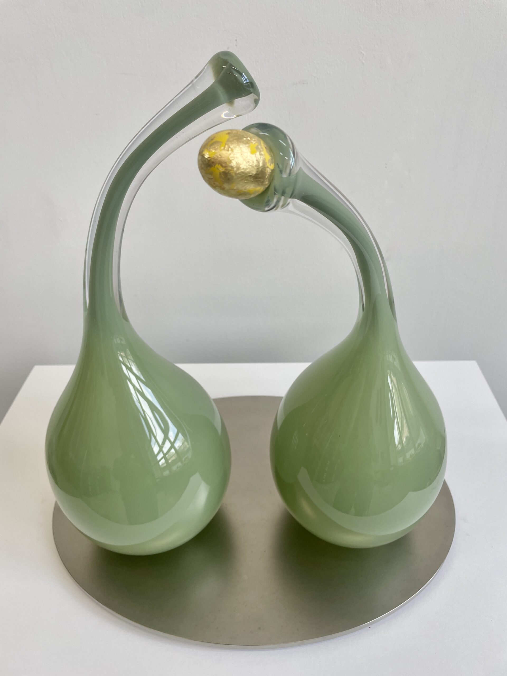 Zonder titel, glas,bladgoud,rvs, 47x33x45cm, 2026